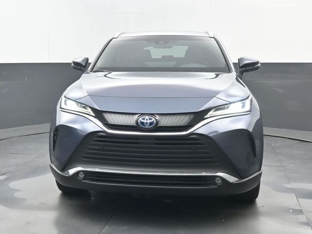 Used 2024 Coastal Gray Toyota XLE image 5
