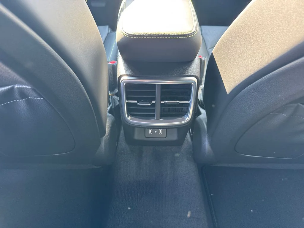 2026 Kia K5 GT - Photo 22