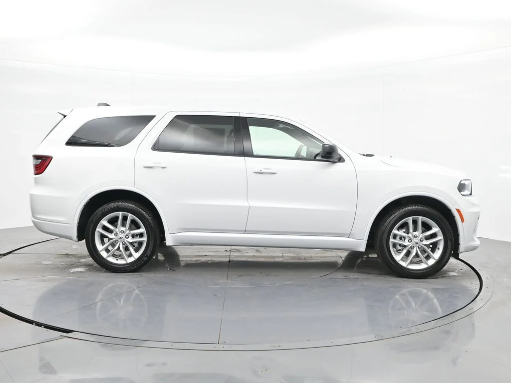New 2026 White Knuckle Clear-Coat Exterior Paint Dodge GT image 6