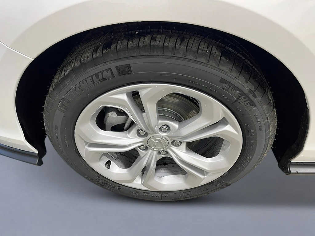 New 2026 Platinum White Pearl Honda LX 1.5T image 10