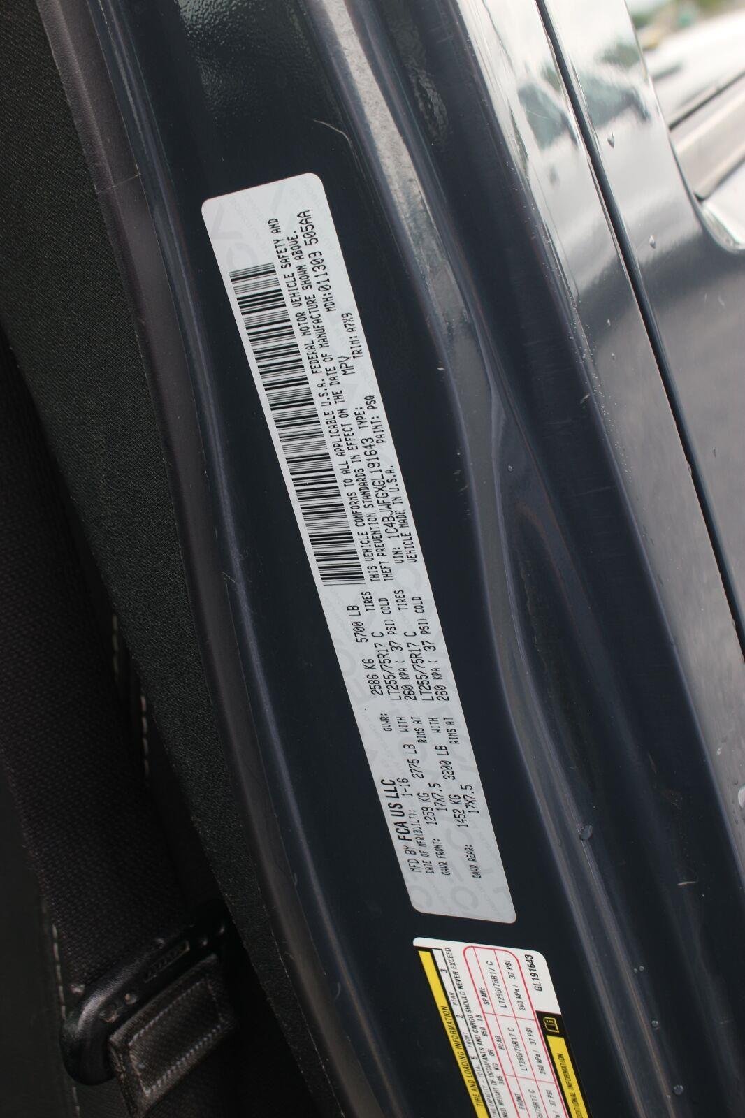 Used 2016 Black Jeep Rubicon image 39