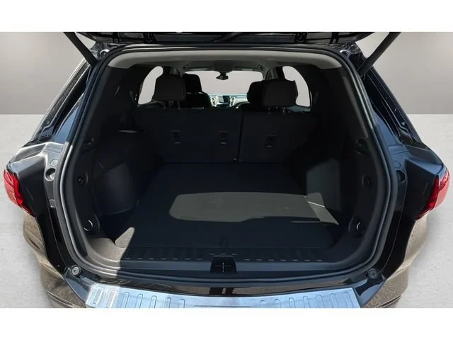 Used 2022 Mosaic Black Metallic Chevrolet LT image 31