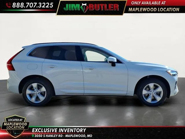 Used 2022  Volvo Momentum image 6