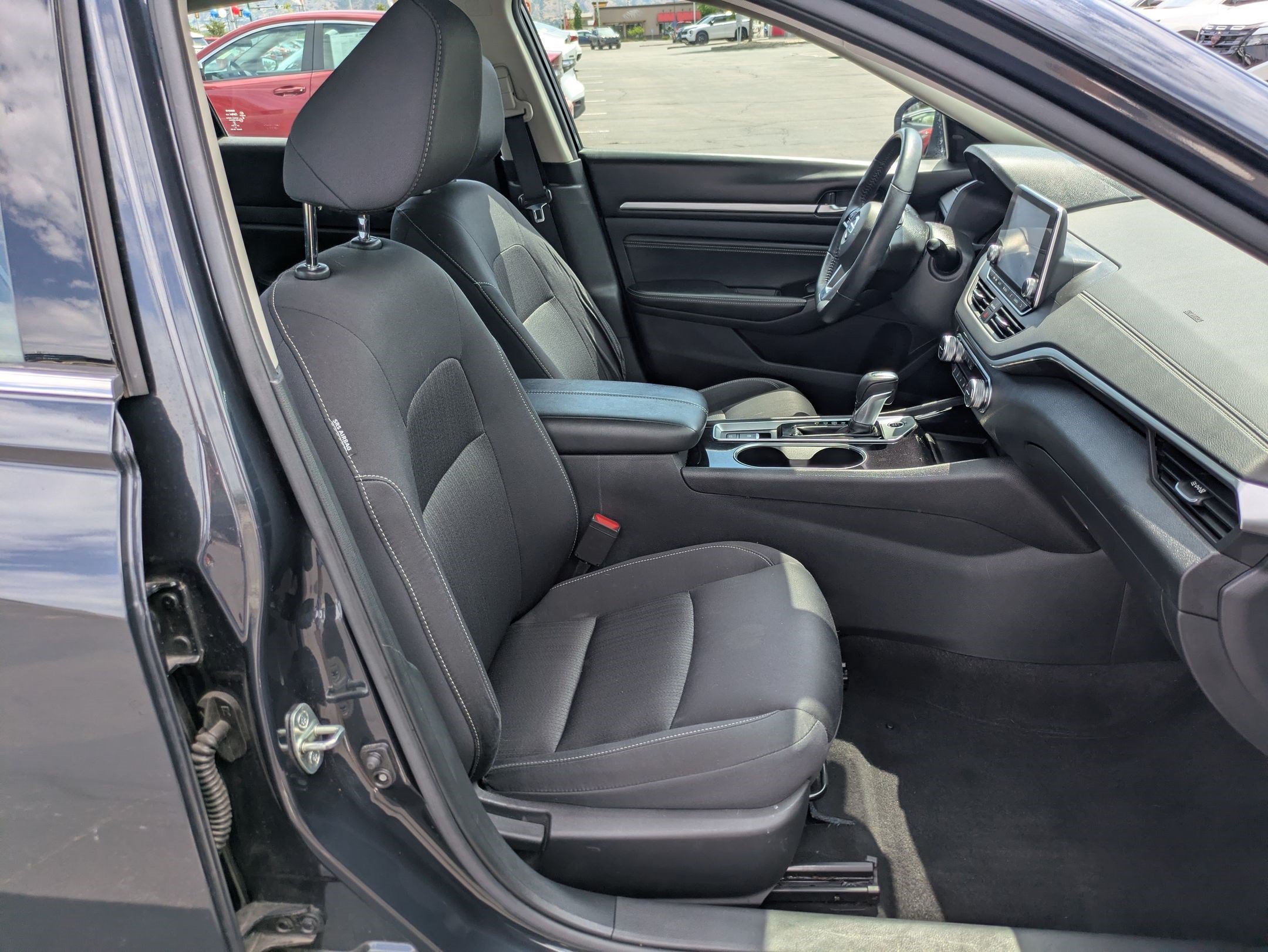 Used 2020 Storm Blue Metallic Nissan 2.5 SV image 31