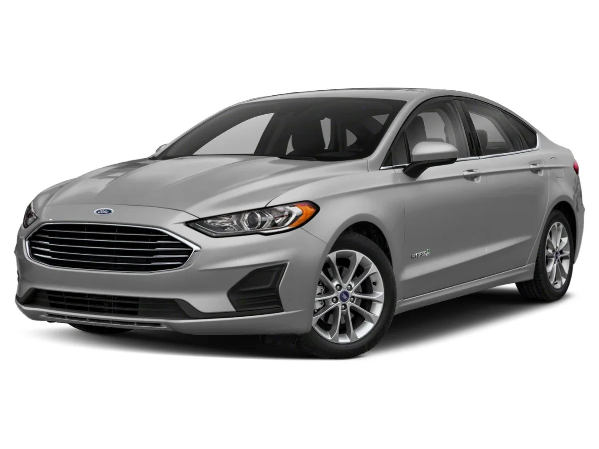 2019 Ford Fusion SE's photo