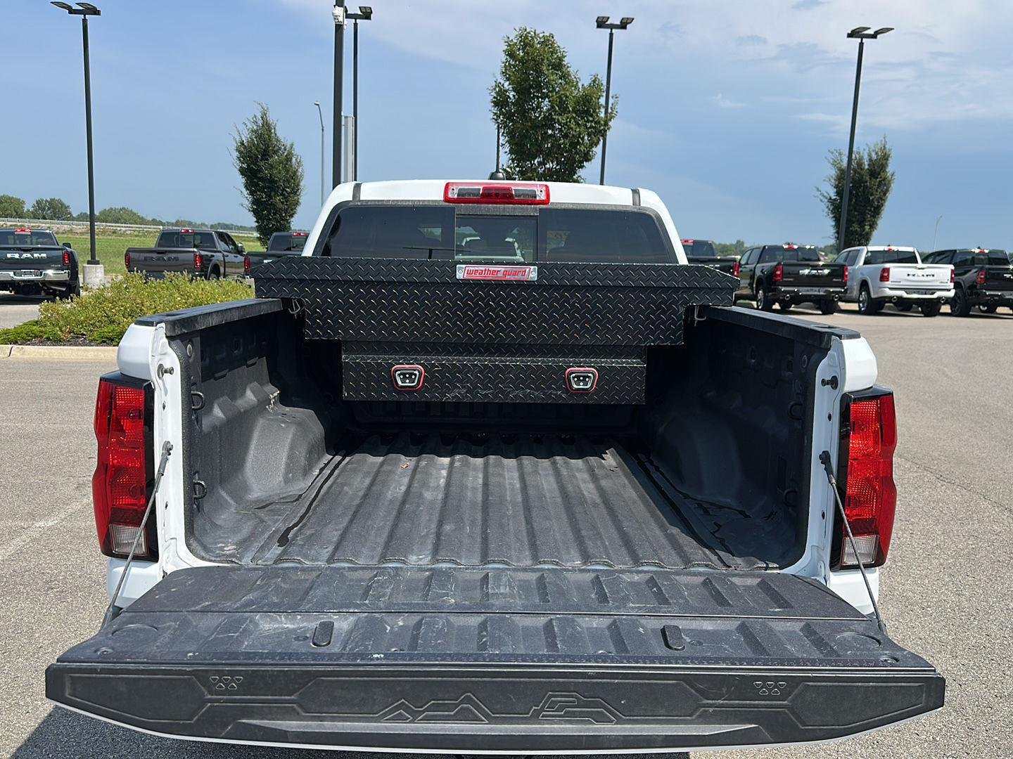 Used 2026 Summit White Chevrolet 4WD Trail Boss image 4