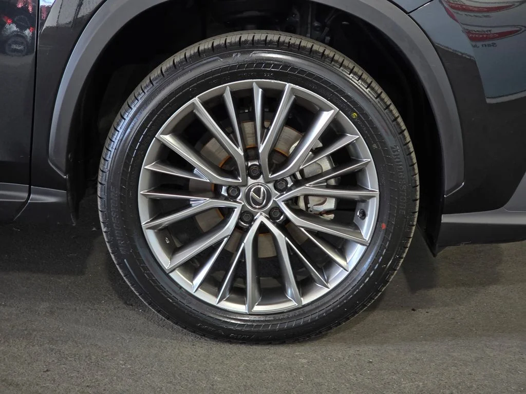 Used 2024 Black Lexus 350 Premium image 4