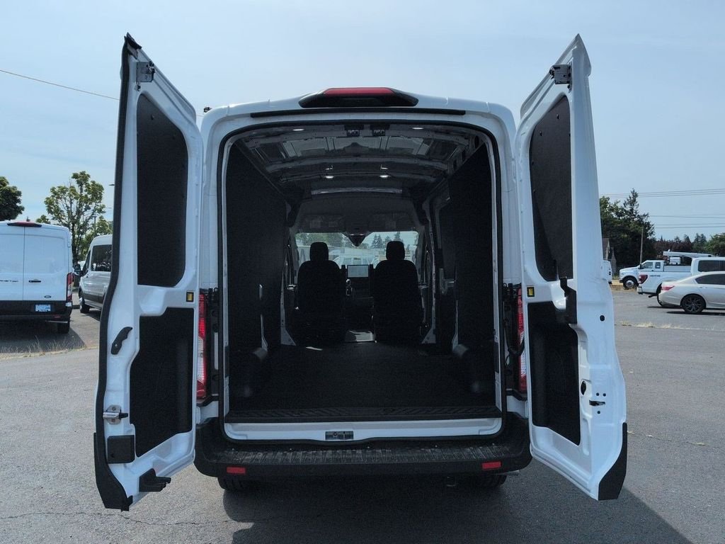 New 2026 Oxford White Ford Cargo Van image 65