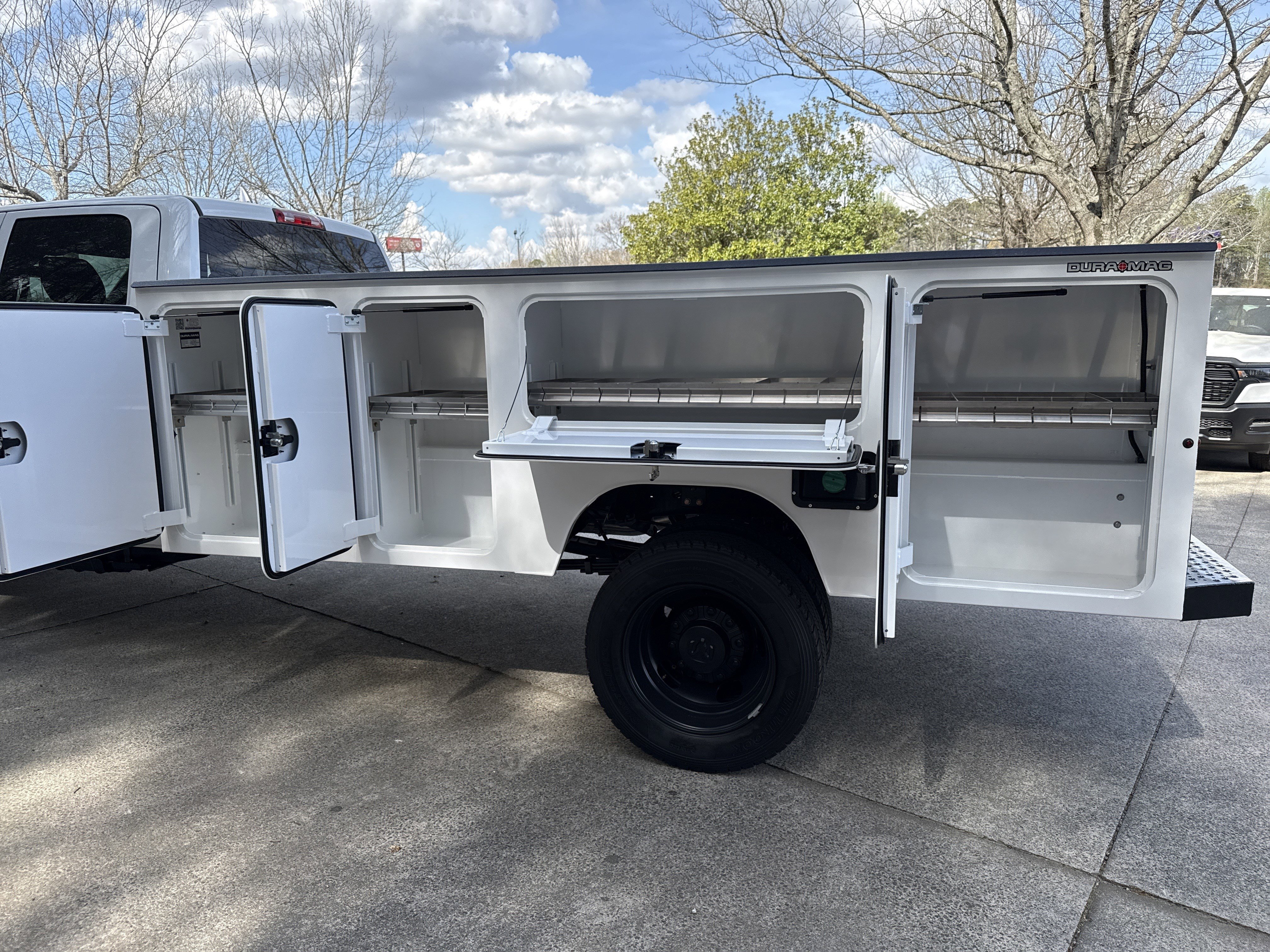 New 2026 Bright White Clearcoat RAM Tradesman image 24