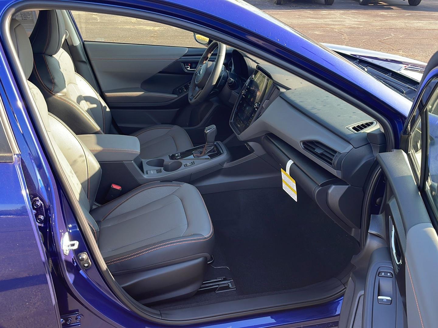 New 2026 SAPPHIRE BLUE PEARL Subaru Limited Hybrid image 26