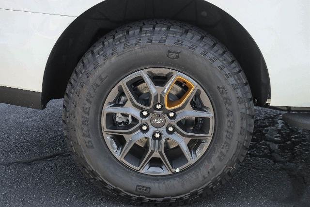 New 2026 Star White Metallic Tri-Coat Ford Tremor® image 47