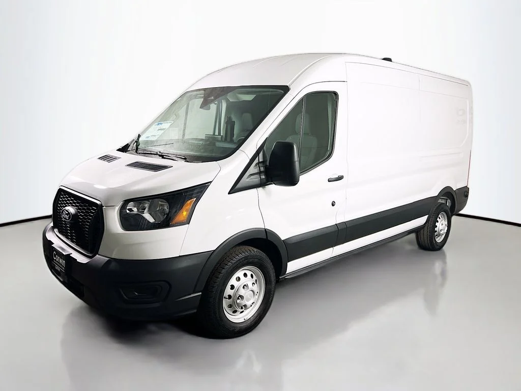 New 2026 Oxford White Ford Base image 5