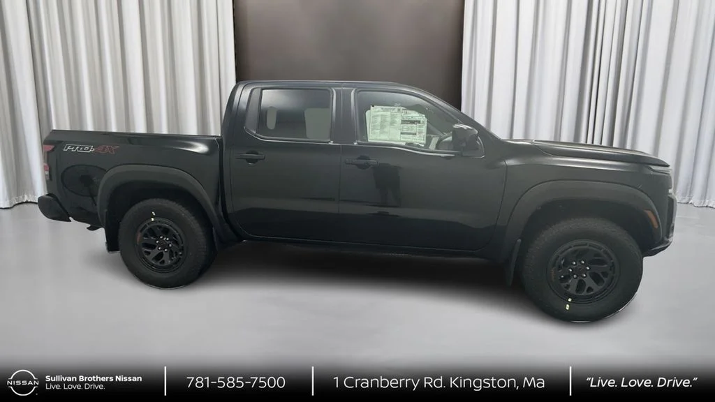 New 2026 Black Nissan PRO-4X image 4