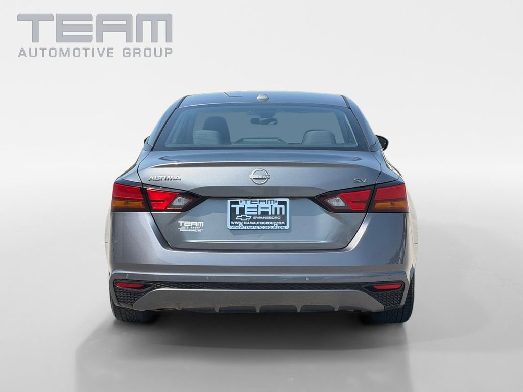 Used 2023 Gray Nissan 2.5 SV image 6