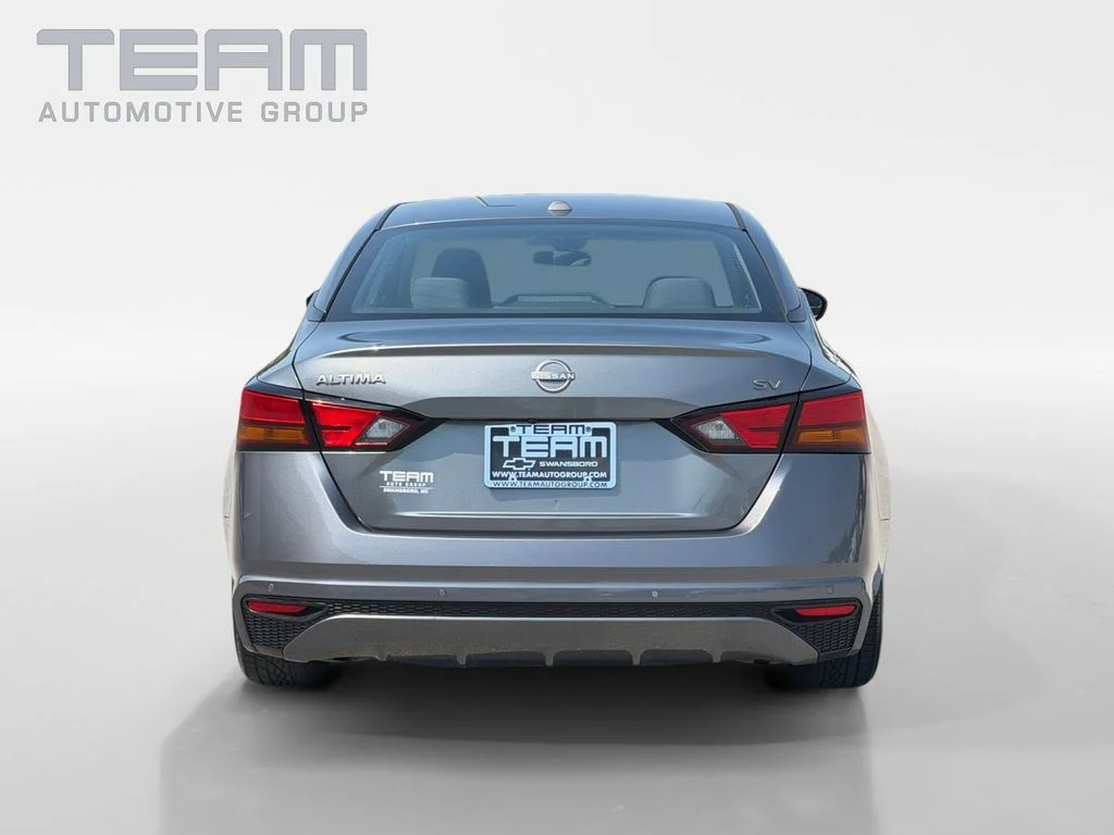 Used 2023 Gray Nissan 2.5 SV image 6