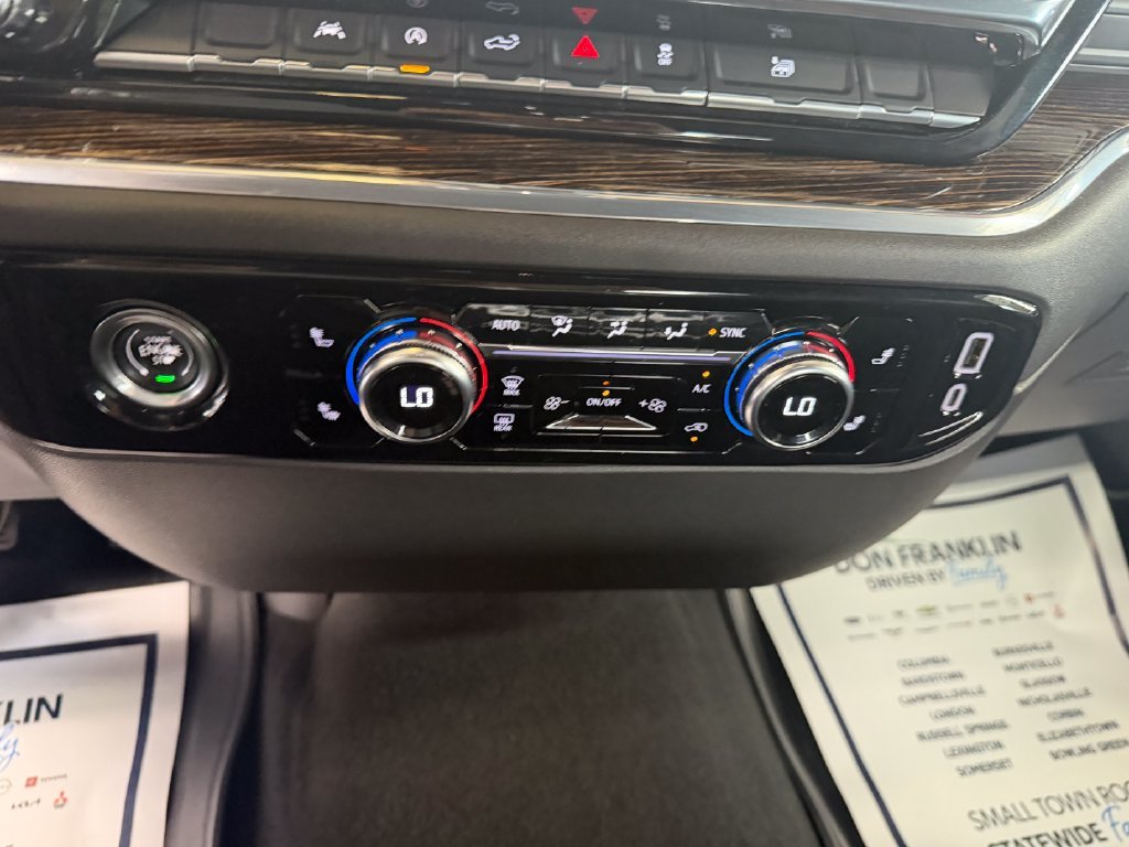 Used 2024 Gray GMC SLE image 13