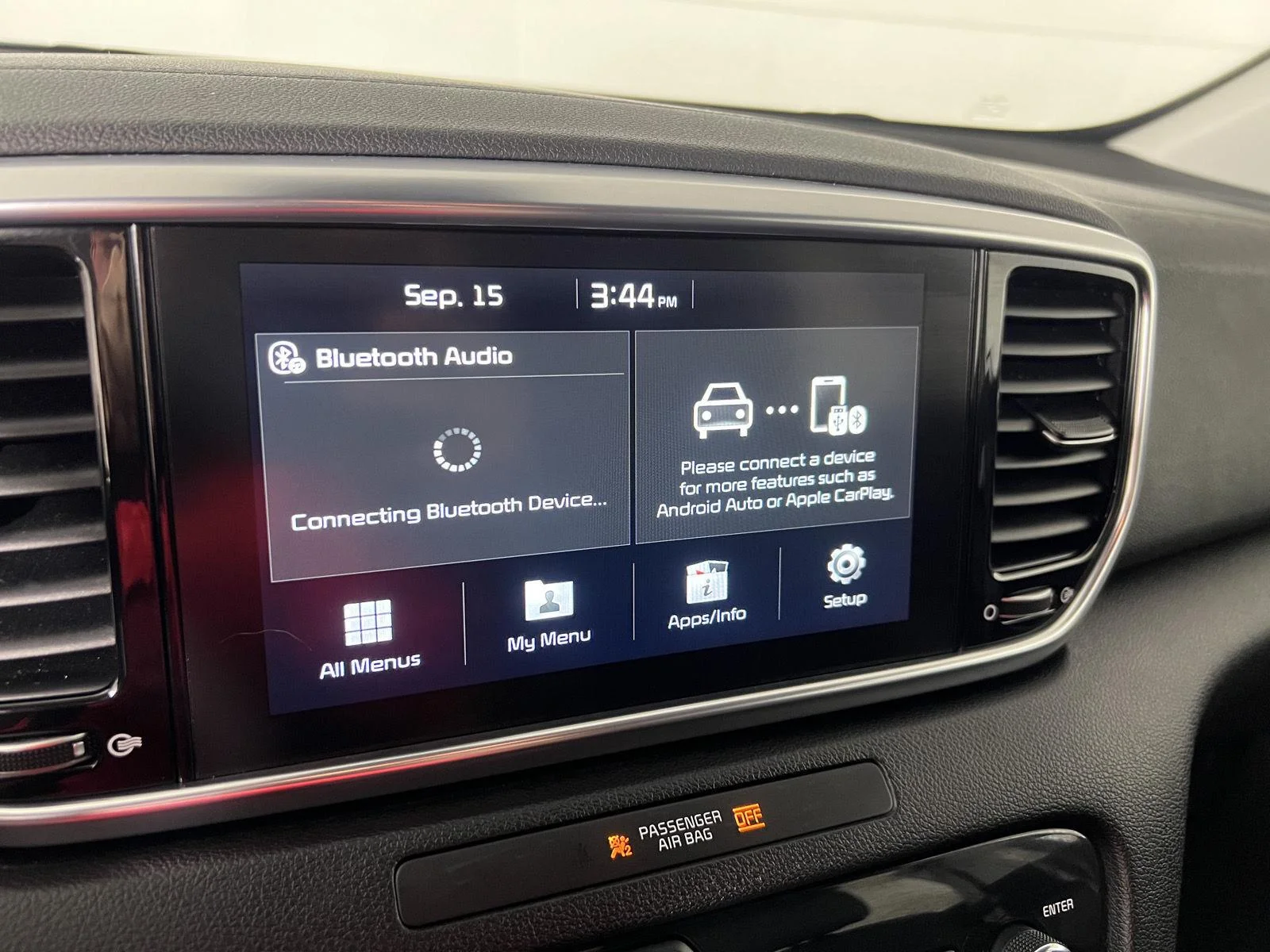 Used 2021 Snow White Pearl Kia EX image 17