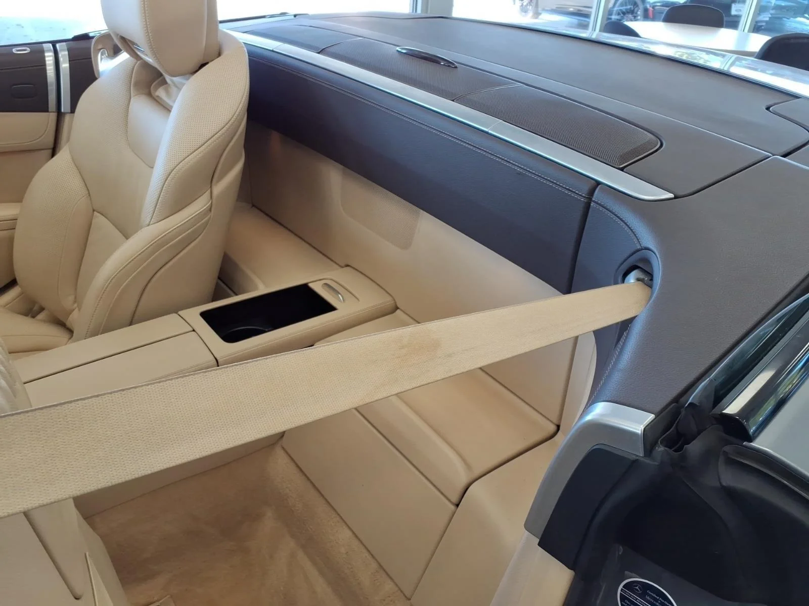Used 2013 Palladium Silver Metallic Mercedes-Benz SL 550 image 22
