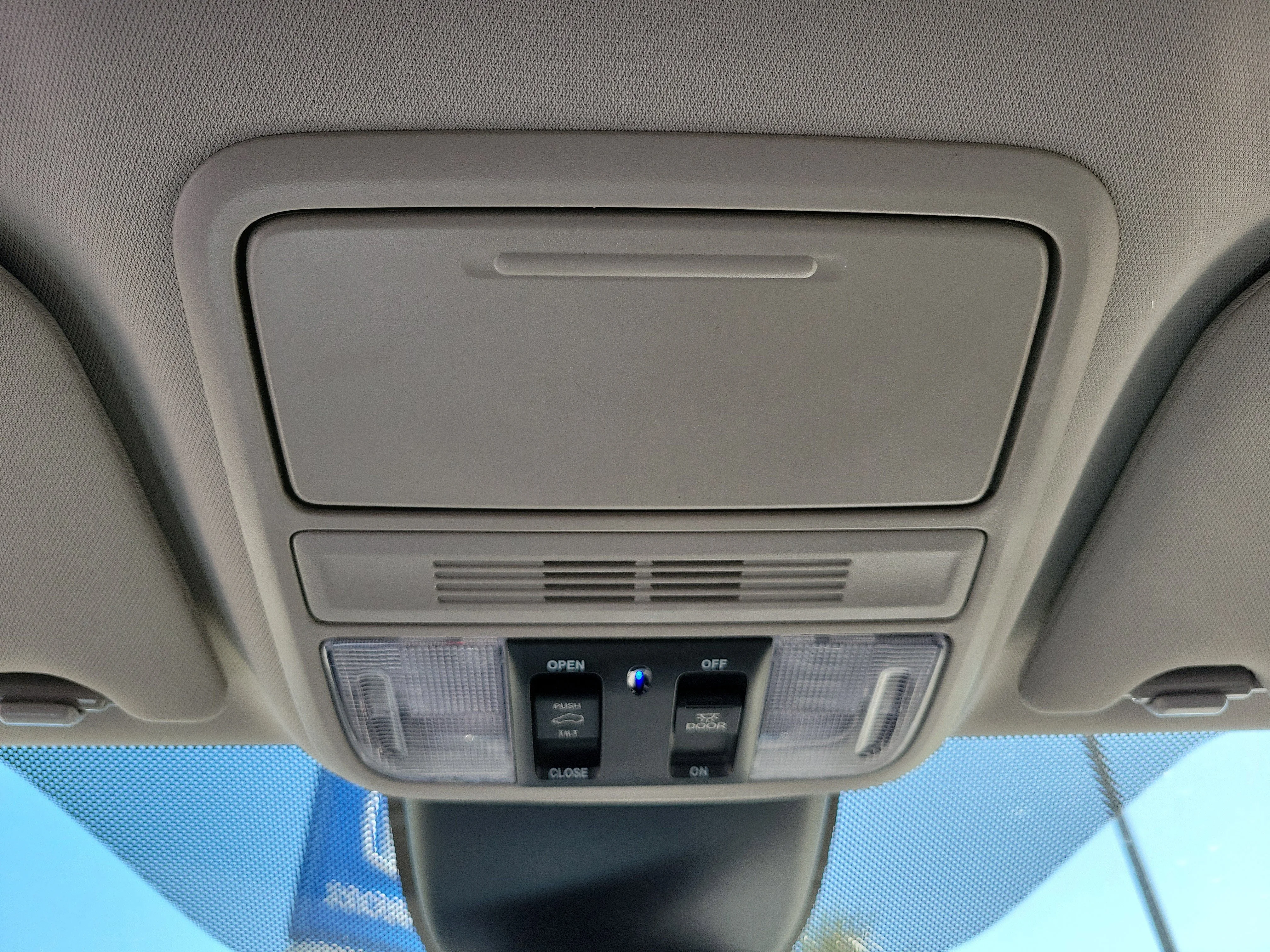 2026 Honda Odyssey Elite - Photo 32