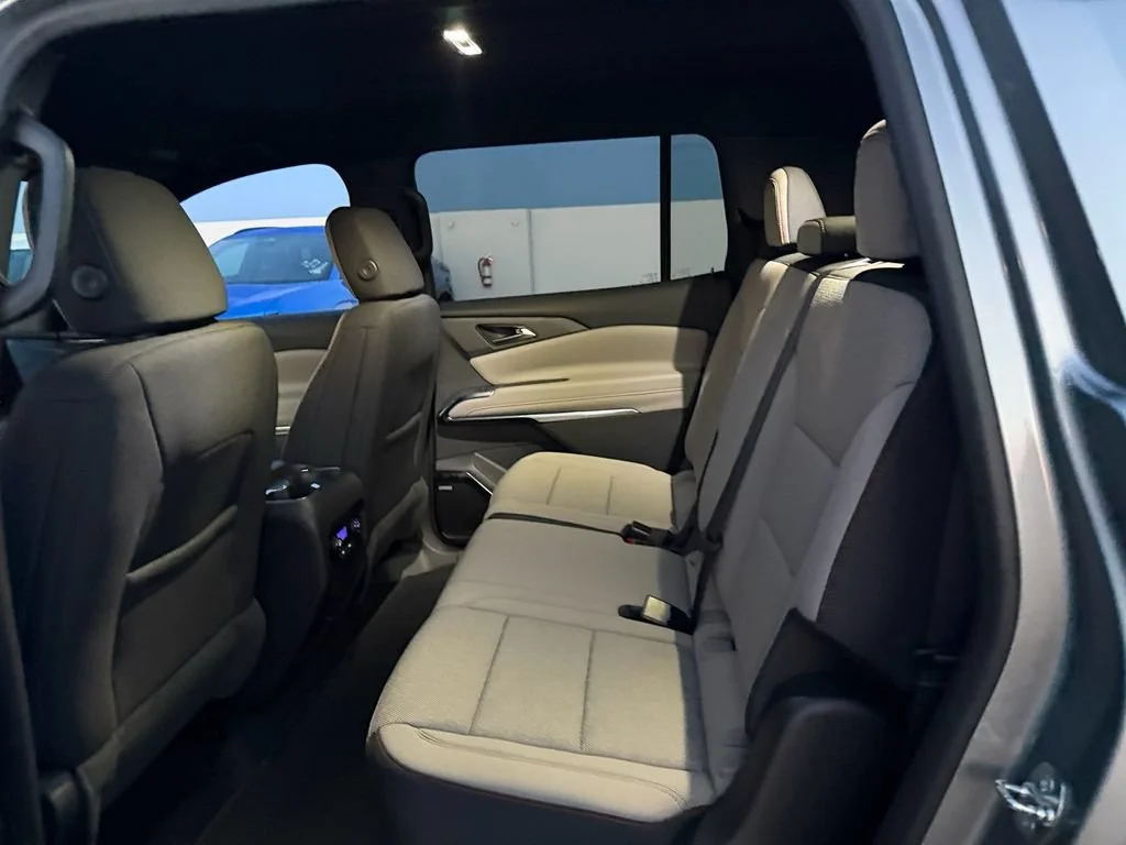 2027 Chevrolet Traverse LT - Photo 12