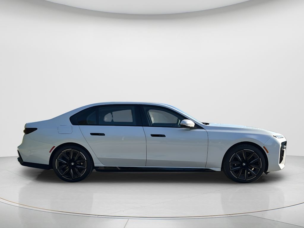 New 2026 Mineral White Metallic BMW 760i xDrive image 16
