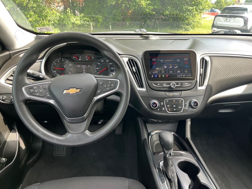2023 Chevrolet Malibu 1LT - Photo 33