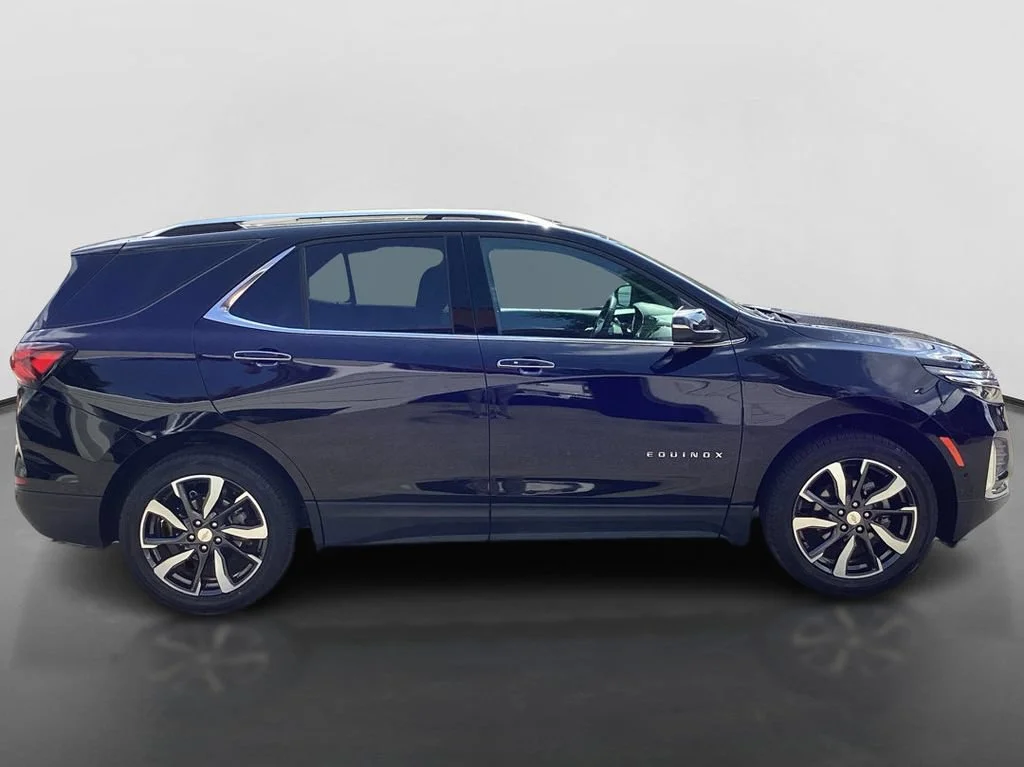 Used 2023 MOSAIC BLACK METALLIC Chevrolet Premier image 4