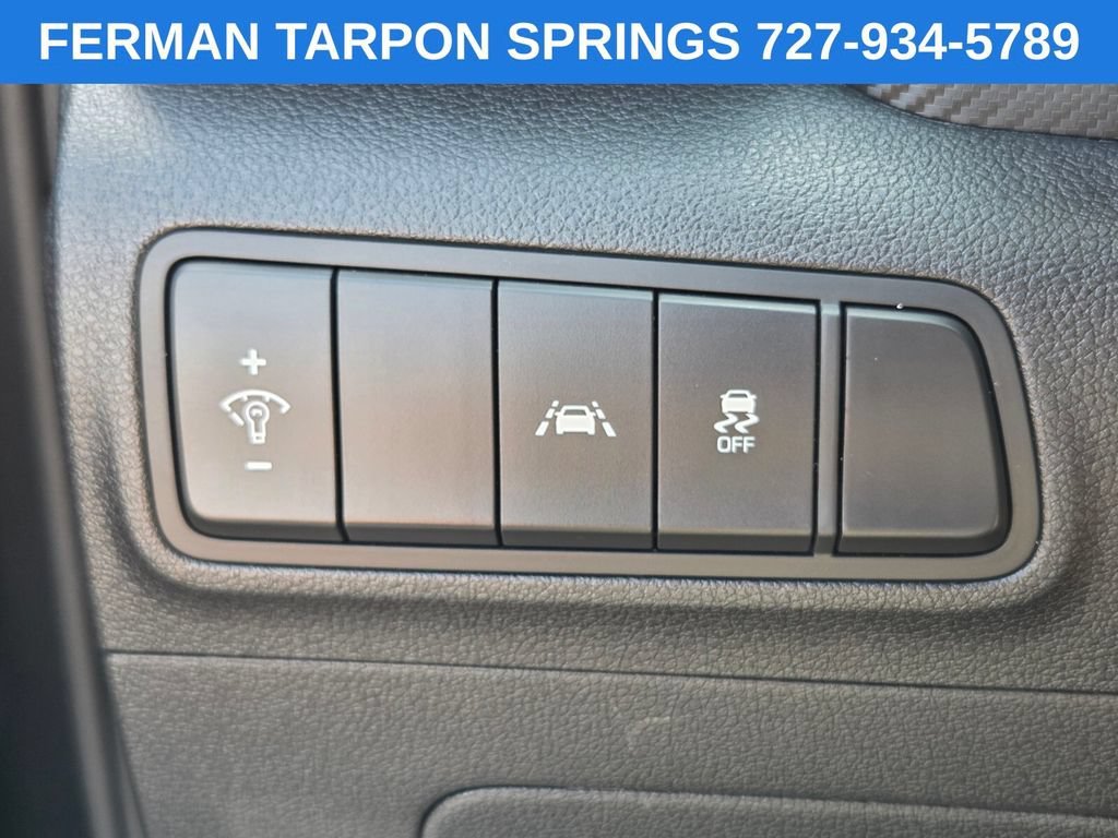 Used 2019 Blue Hyundai SE image 24
