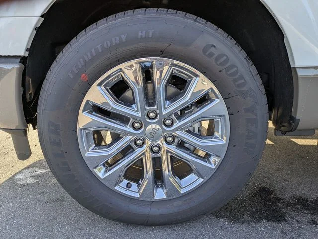 New 2026 Star White Metallic Tri-Coat Ford King Ranch® image 11