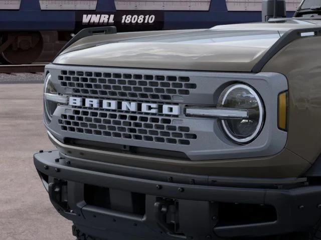 New 2026 Marsh Gray Ford Badlands image 19
