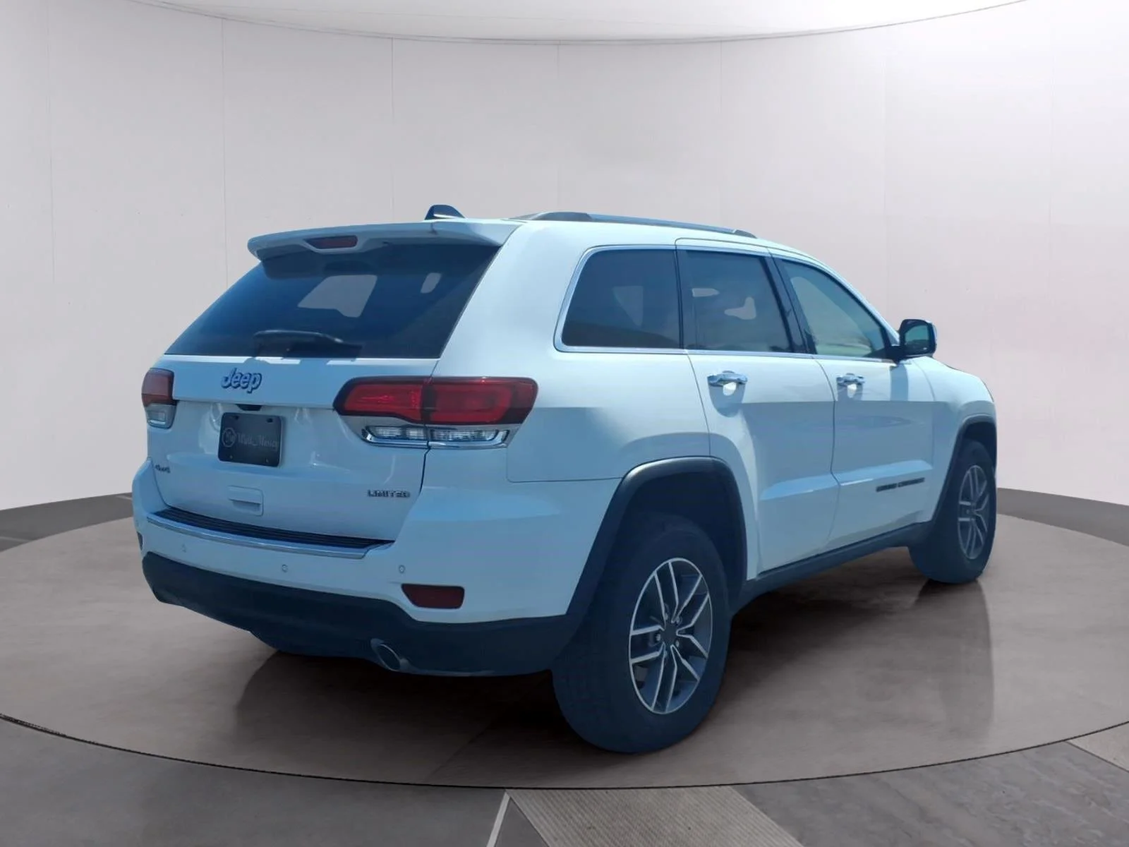 Used 2021 Bright White Clearcoat Jeep Limited image 5