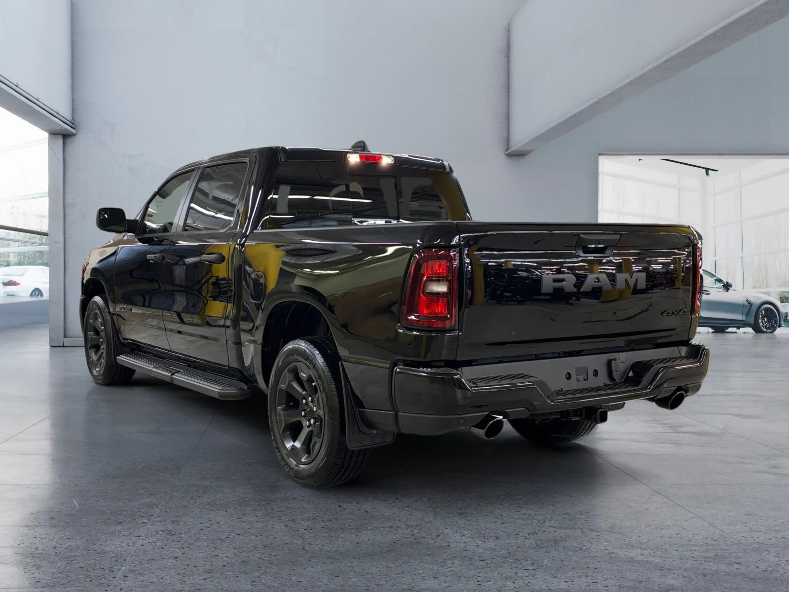 New 2027 Diamond Black Crystal Pearl Ram Express image 3