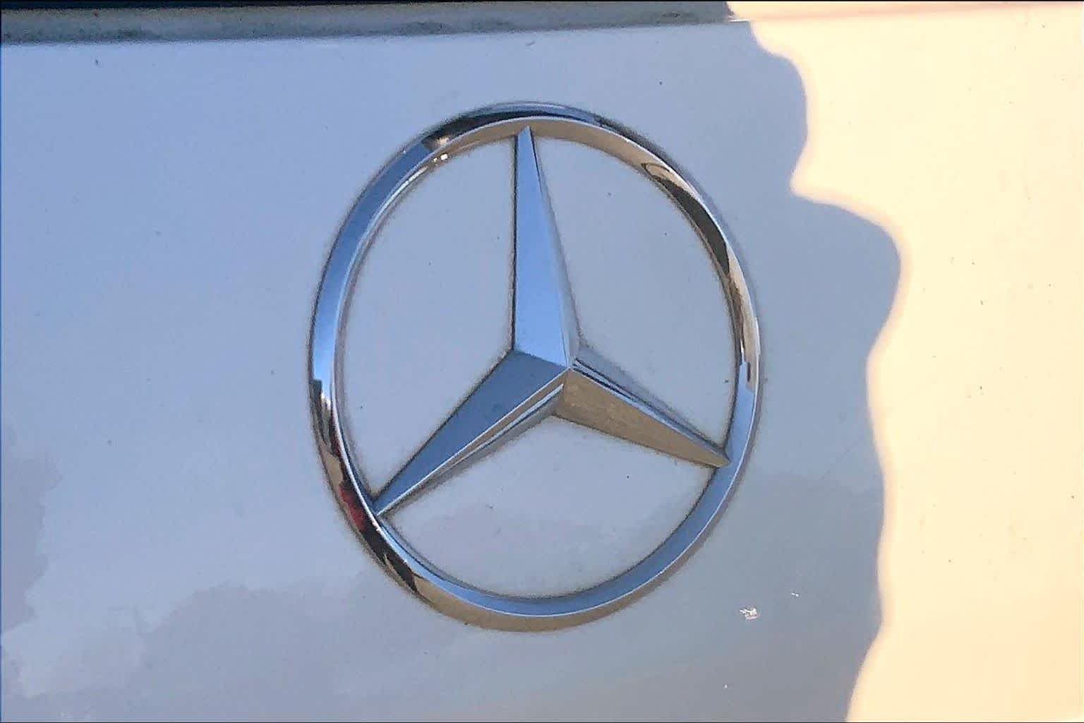 Used 2015 Polar White Mercedes-Benz ML 400 image 31