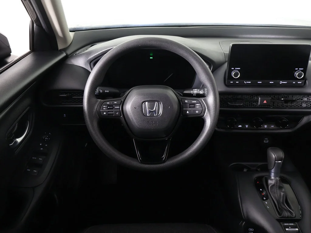 Certified Used 2025 Modern Steel Metallic Honda LX image 31
