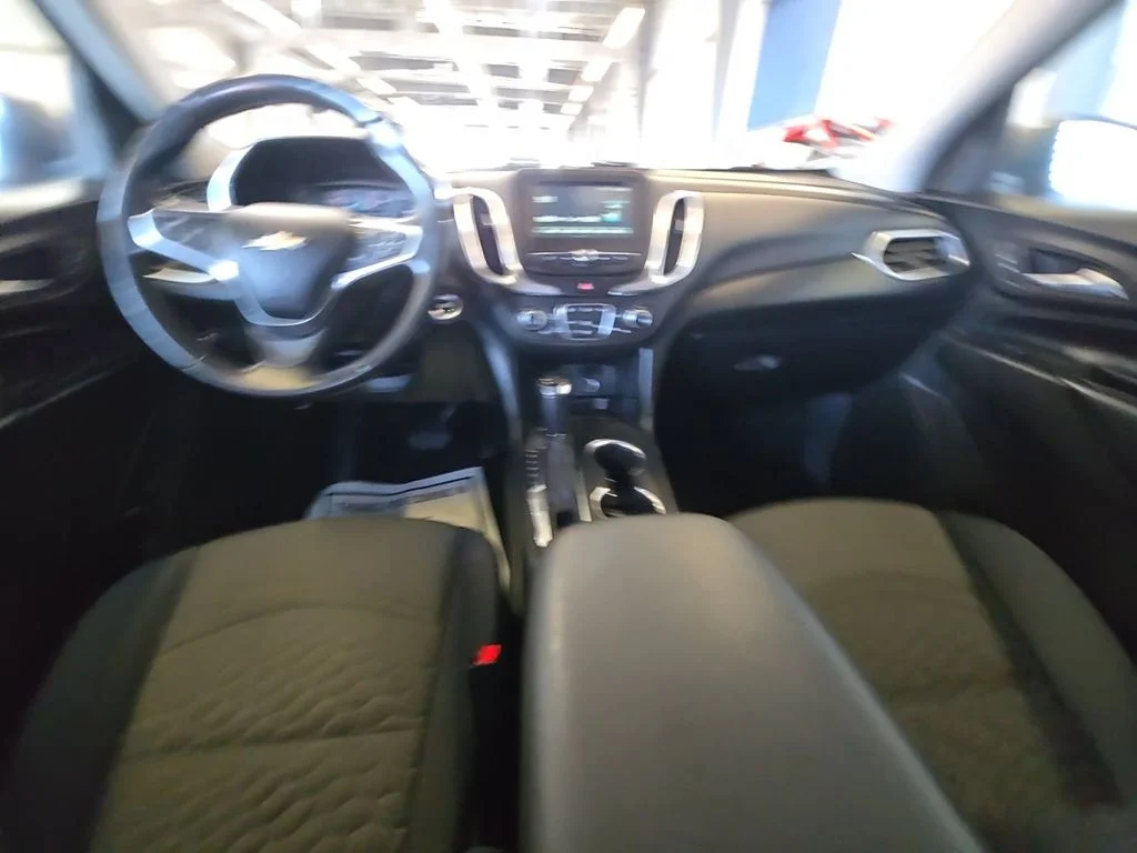 Used 2018 Gray Chevrolet LT image 21