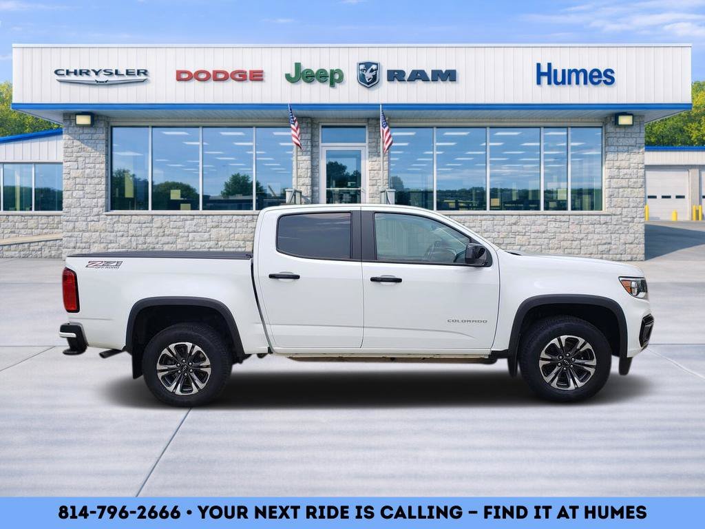 Used 2022 Summit White Chevrolet 4WD Z71 image 2