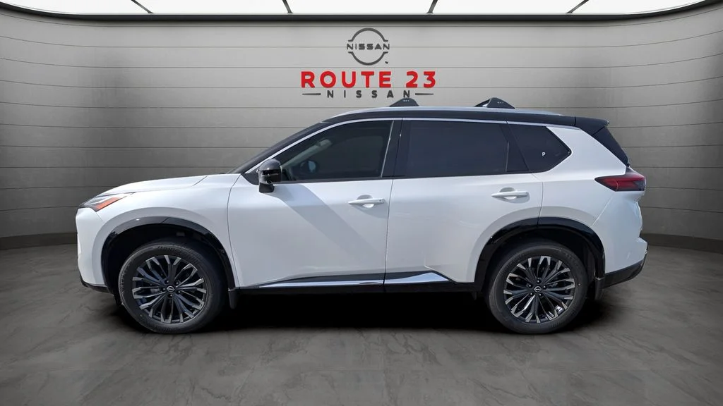 New 2026 White Nissan Platinum image 9