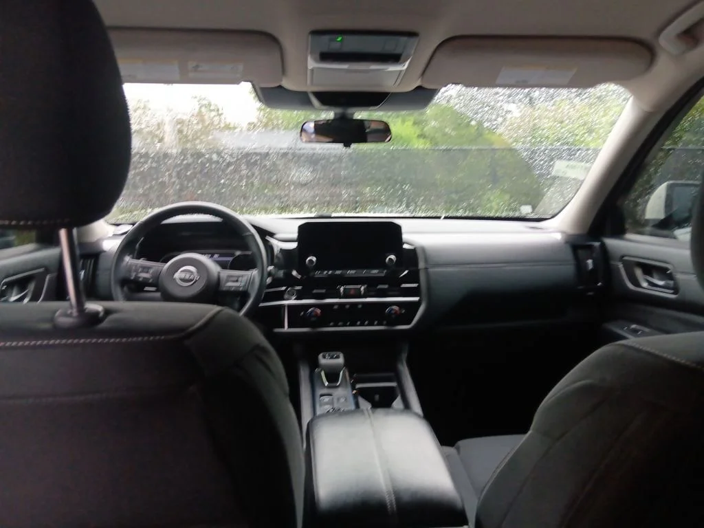 Used 2024 Pearl White Tricoat Nissan SV image 25