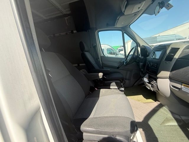 Used 2013 White Mercedes-Benz Cargo 144 WB image 19