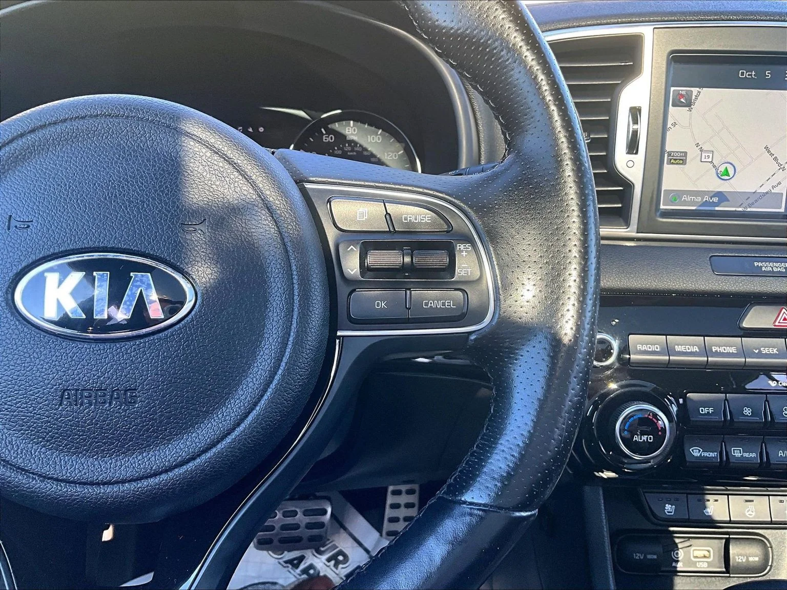 Used 2017 Brown Kia SX image 19