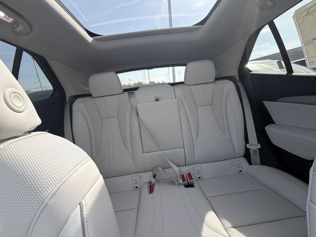New 2026 Ebony Twilight Metallic Buick Avenir image 29