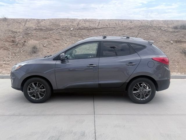 Used 2015 Gray Hyundai SE image 5