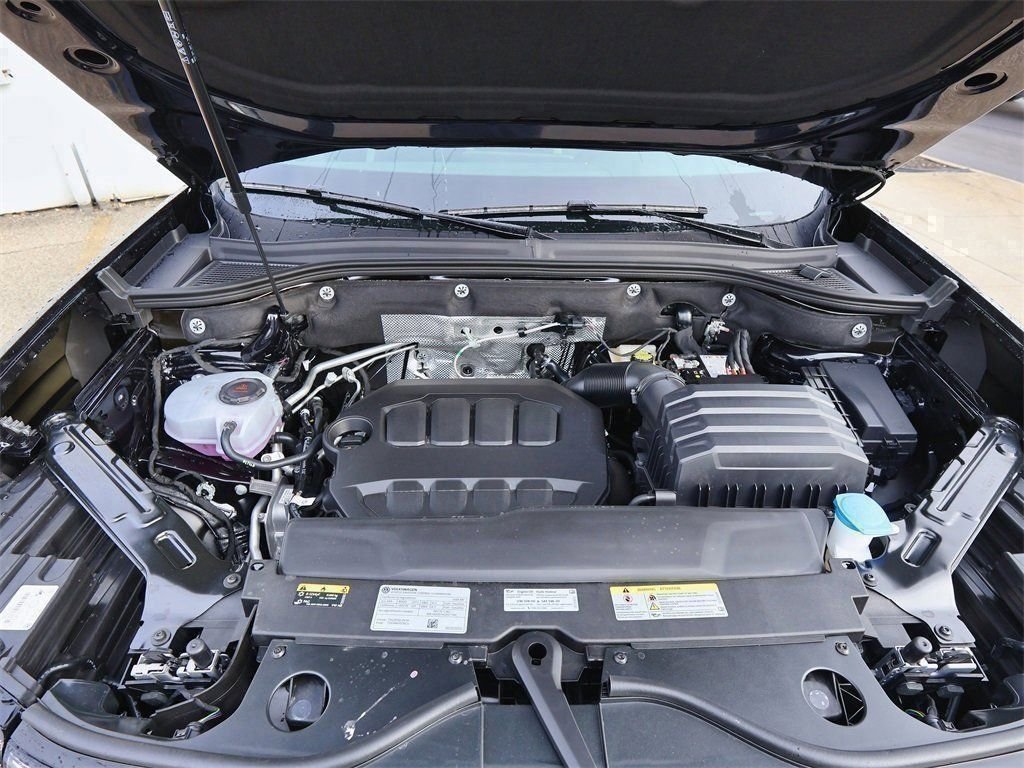New 2026 Black Volkswagen 2.0T Peak Edition image 34