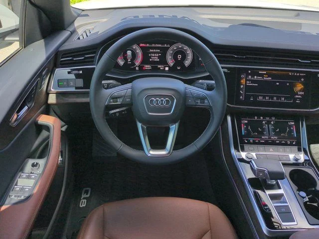 Used 2025  Audi 55 Premium Plus image 15