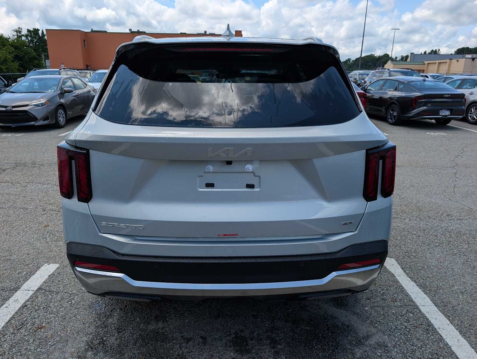 New 2026 Ivory Silver Kia S image 8