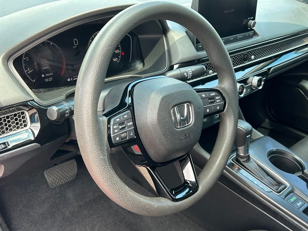 Used 2022 Red Honda LX image 17