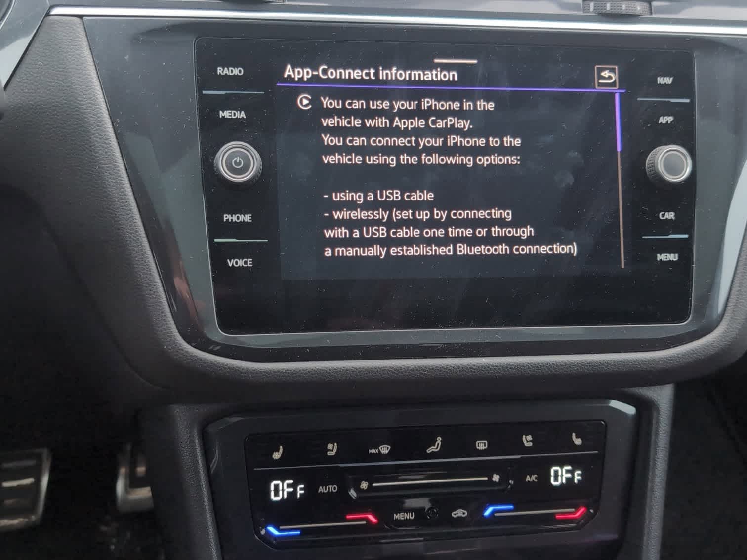 Certified 2024 Volkswagen Tiguan SEL R-LINE with VIN 3VV4B7AXXRM024236 for sale in Saint Louis Park, Minnesota