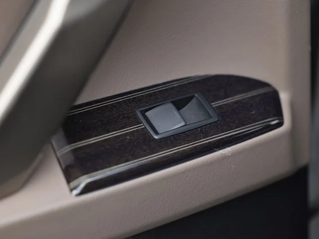 Used 2020 Silver Lexus 460 image 27