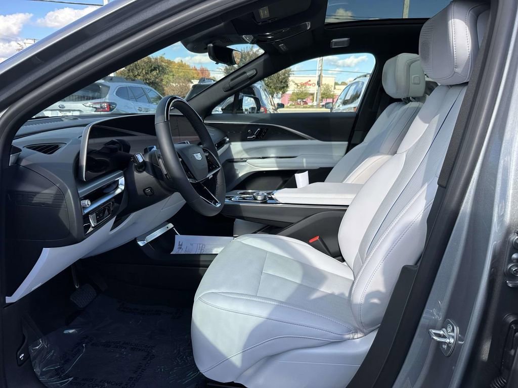2026 Cadillac LYRIQ Premium Sport - Photo 16