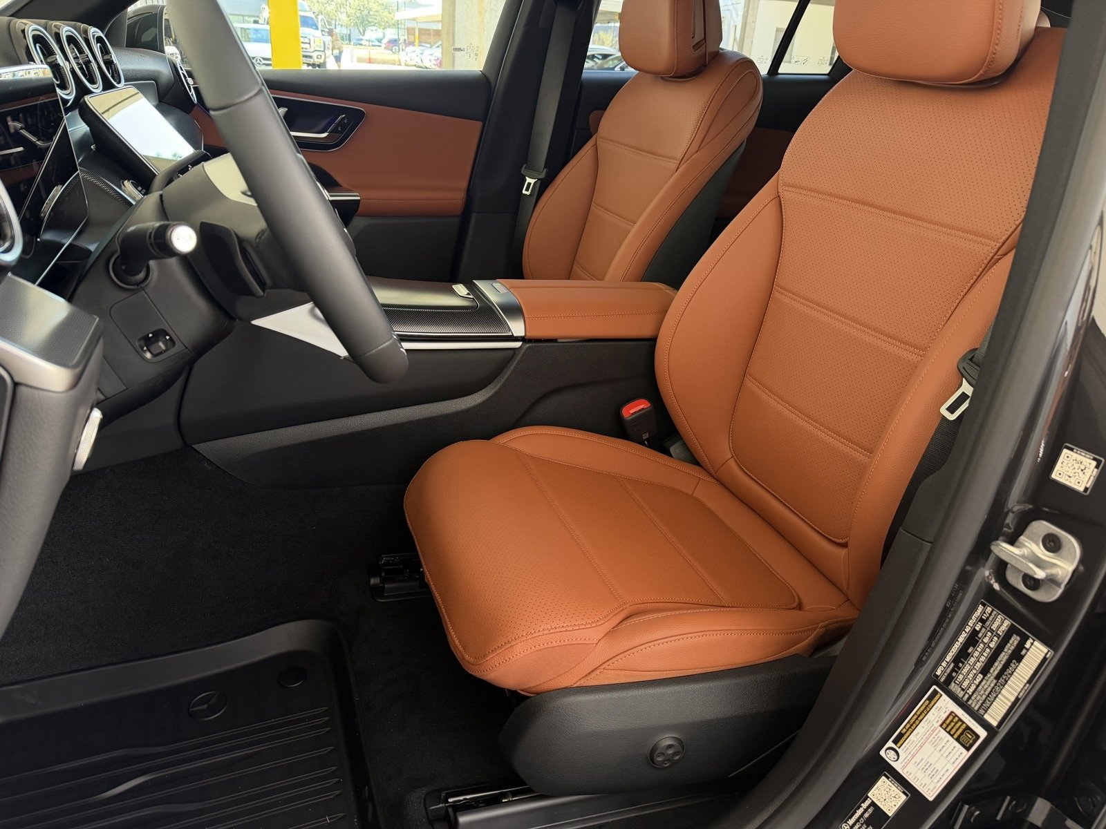 New 2026 Graphite Grey Metallic Mercedes-Benz GLC 300 image 36